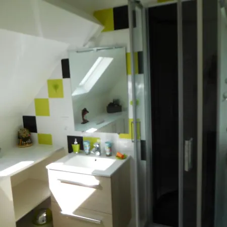 Aux Deux Colombes